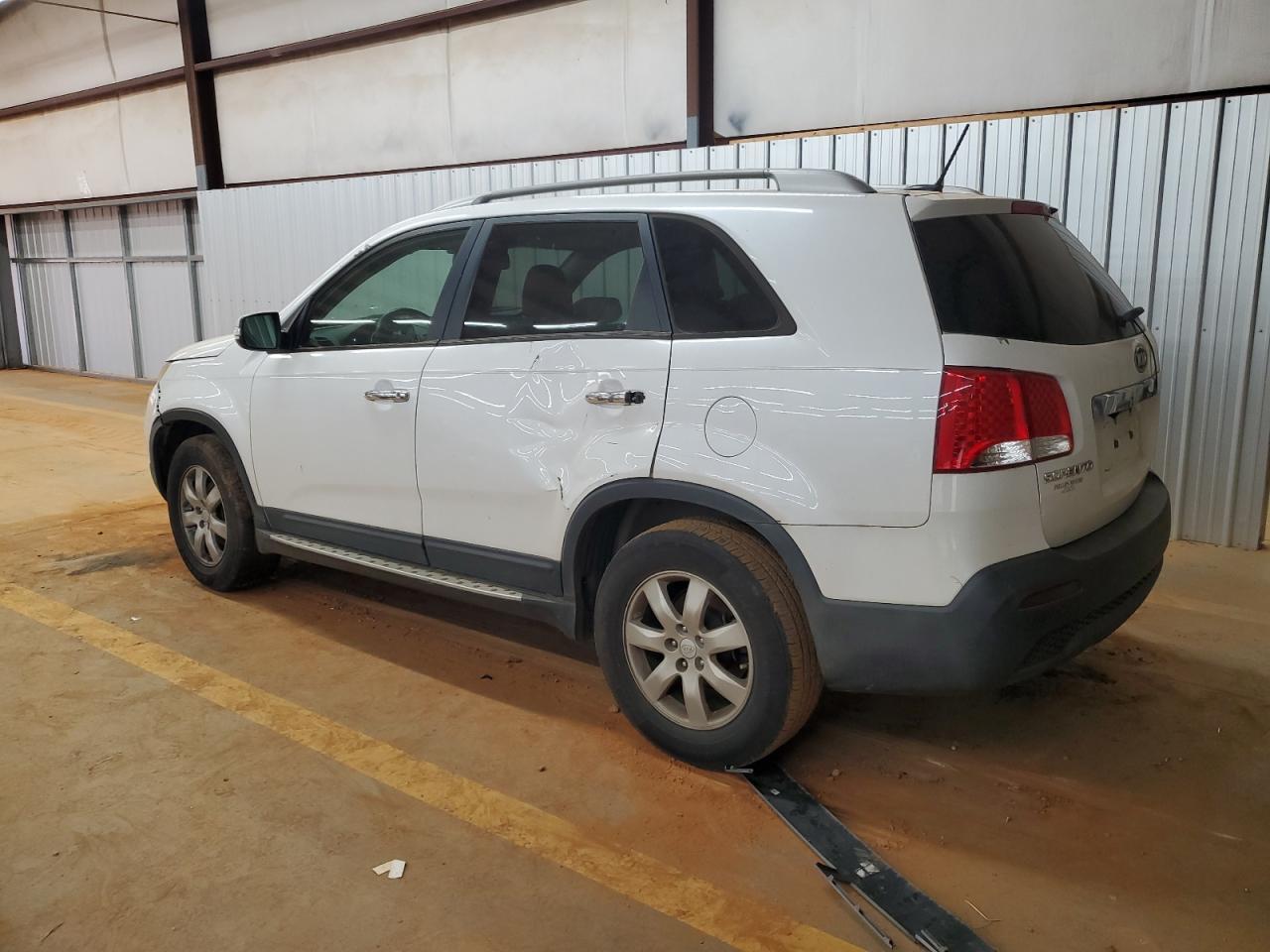 2011 Kia Sorento Base - Фото 2