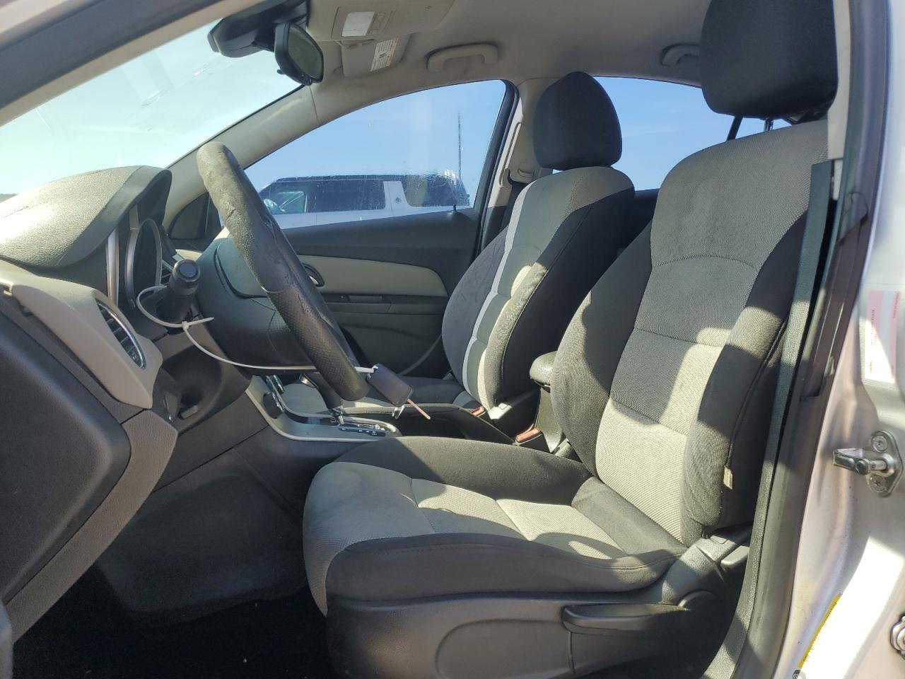 2016 Chevrolet Cruze Limited Ls - Image 7