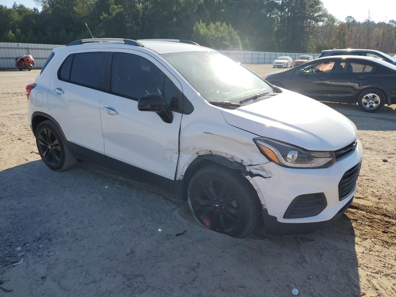 2018 Chevrolet Trax 1Lt - Image 4