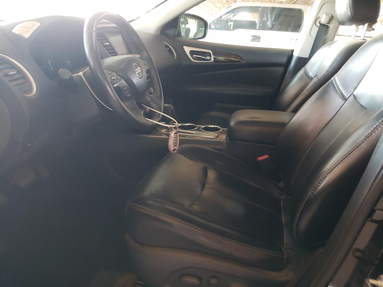 2015 Nissan Pathfinder S - Image 7