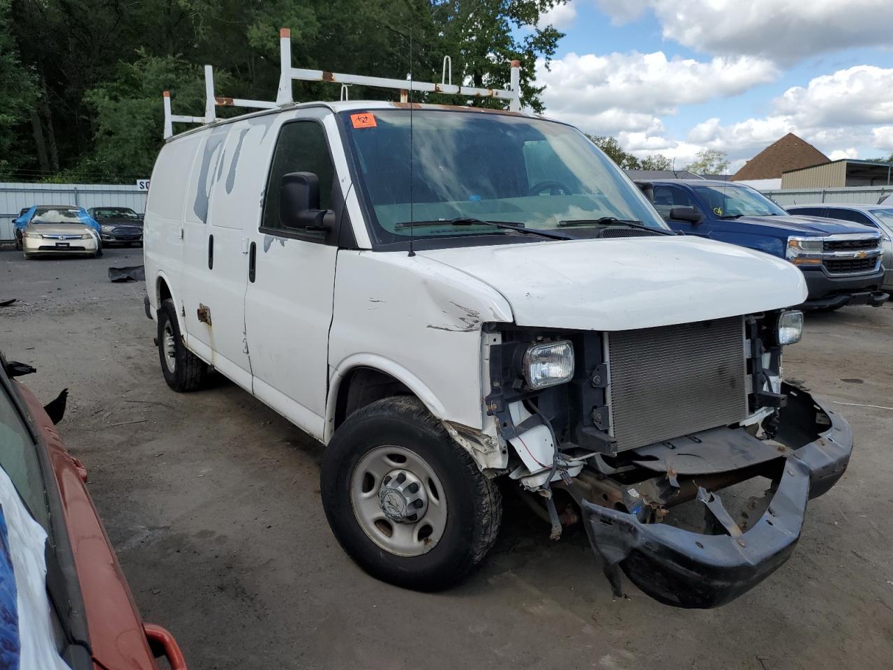 2007 Chevrolet Express G2500 - Image 4