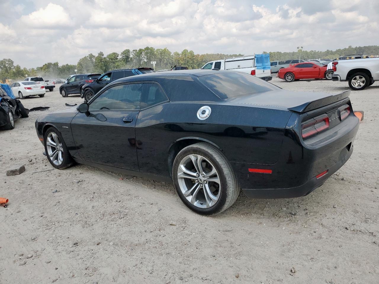 2021 Dodge Challenger R/T - Фото 2