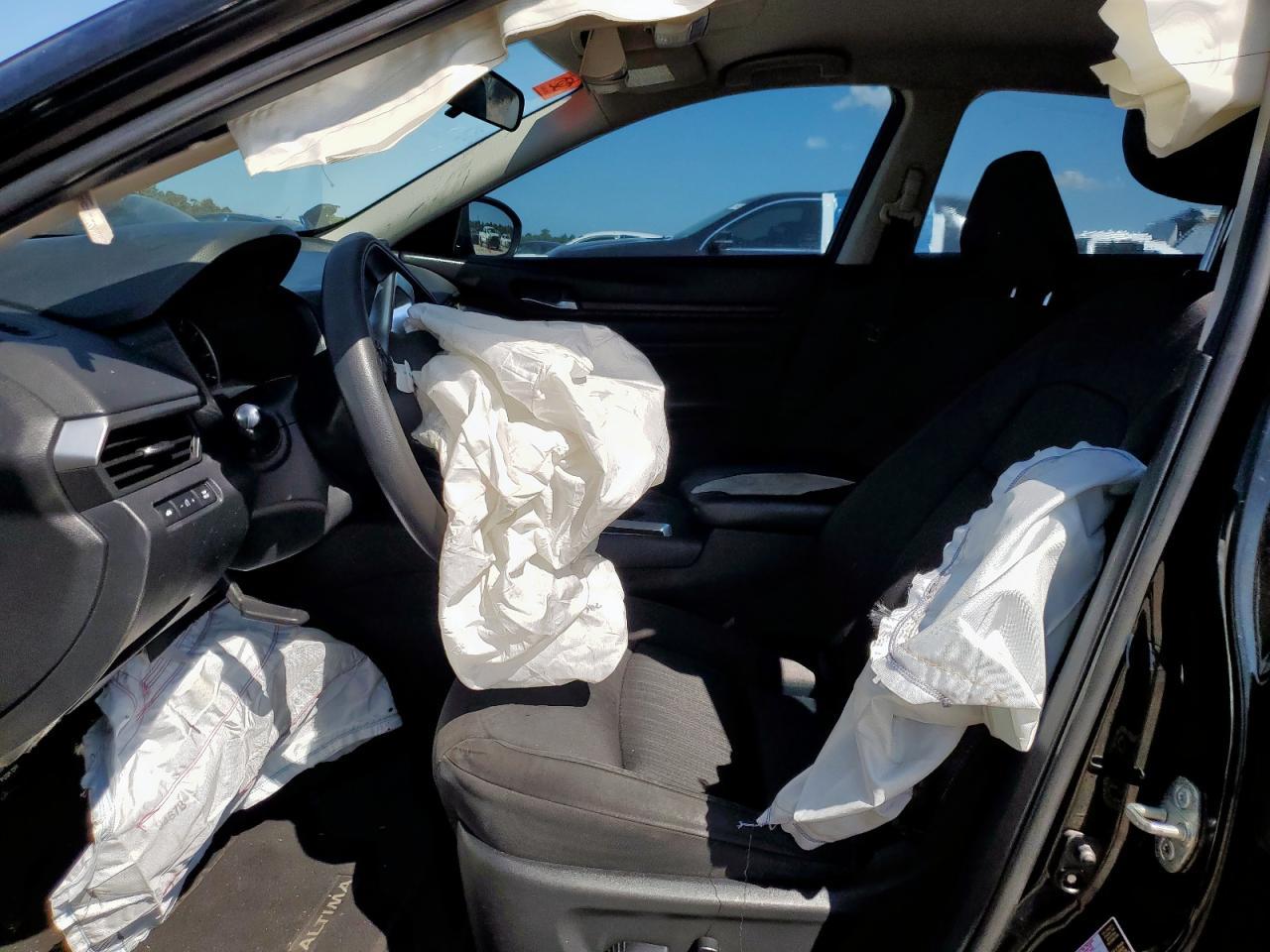 2019 Nissan Altima S - Image 7