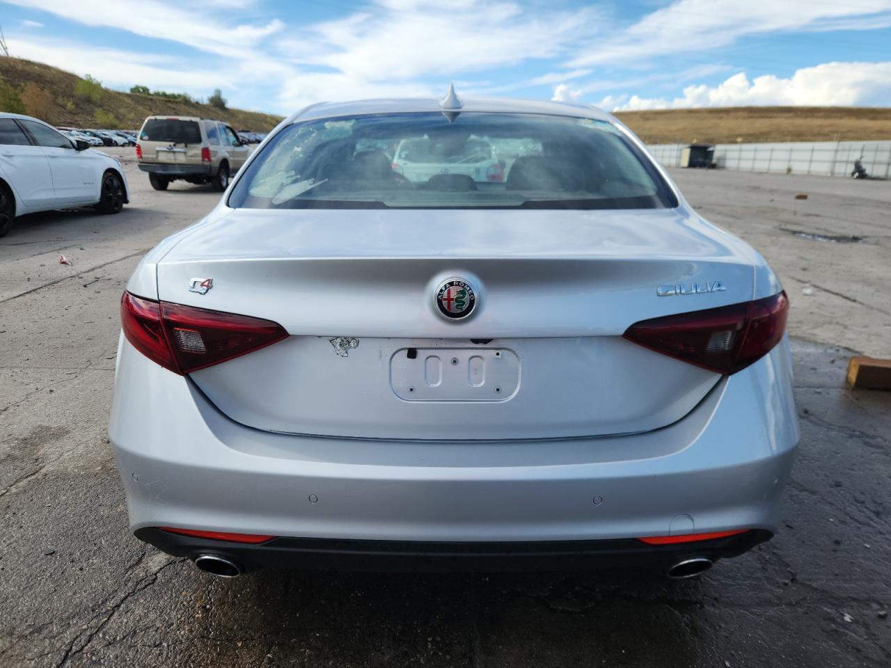 2017 Alfa Romeo Giulia Q4 - Фото 6