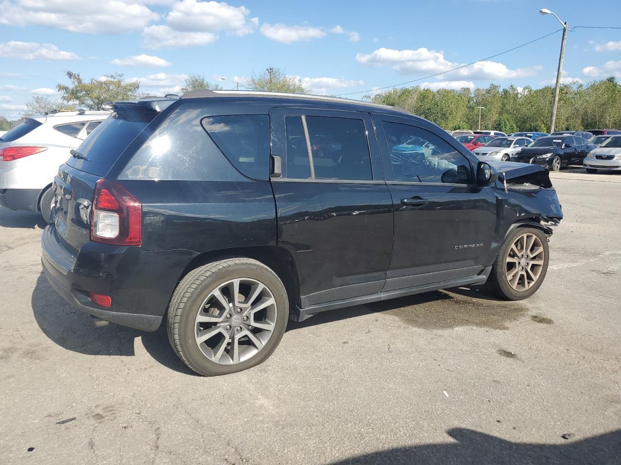 2016 Jeep Compass Sport - Фото 3