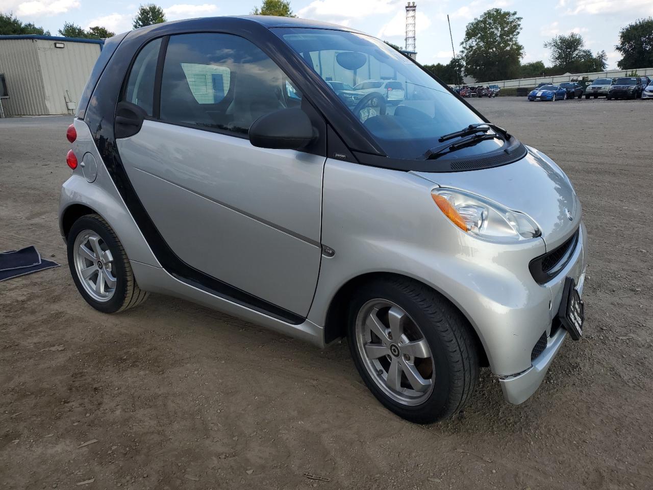 2012 Smart Fortwo Pure - Image 4