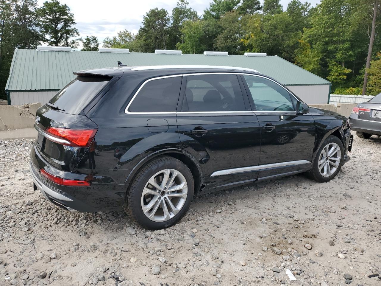 2025 Audi Q7 Prestige - Image 3
