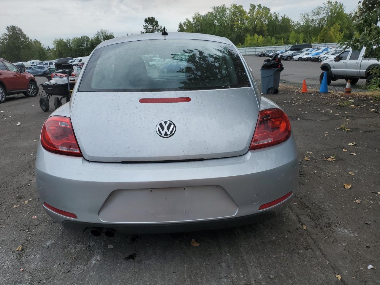 2014 Volkswagen Beetle - Фото 6