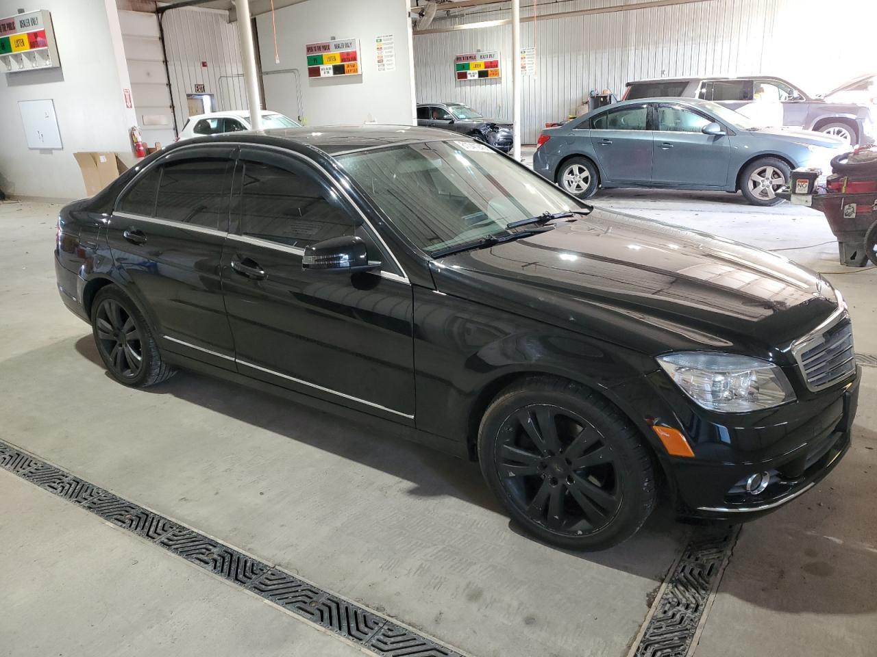 2011 Mercedes-Benz C 300 4Matic - Image 4
