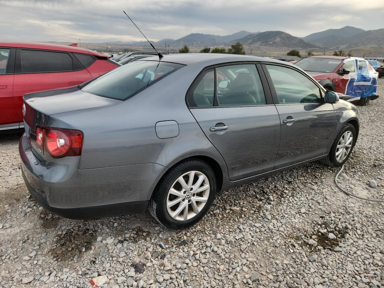 2010 Volkswagen Jetta Se - Фото 3