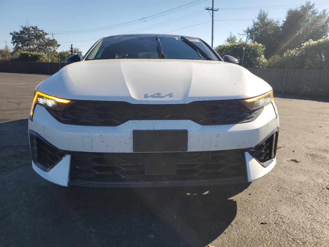 2025 Kia K5 Gt Line - Image 5