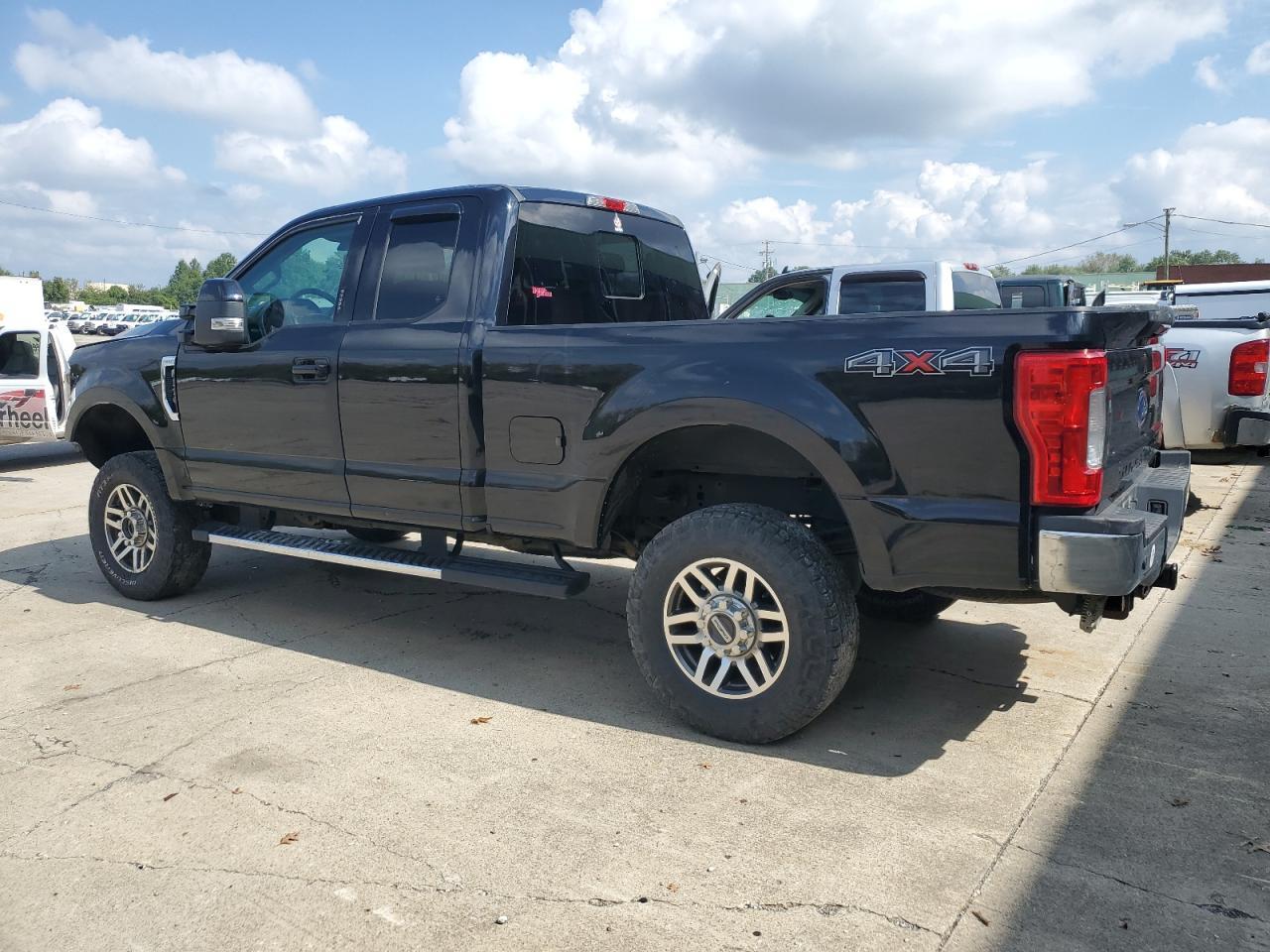 2019 Ford F350 Super Duty - Image 2