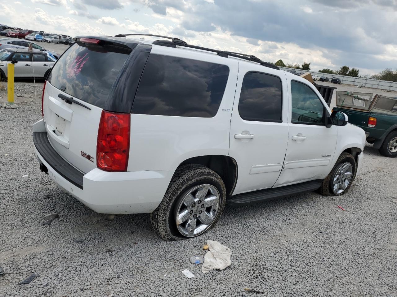 2012 GMC Yukon Slt - Image 3
