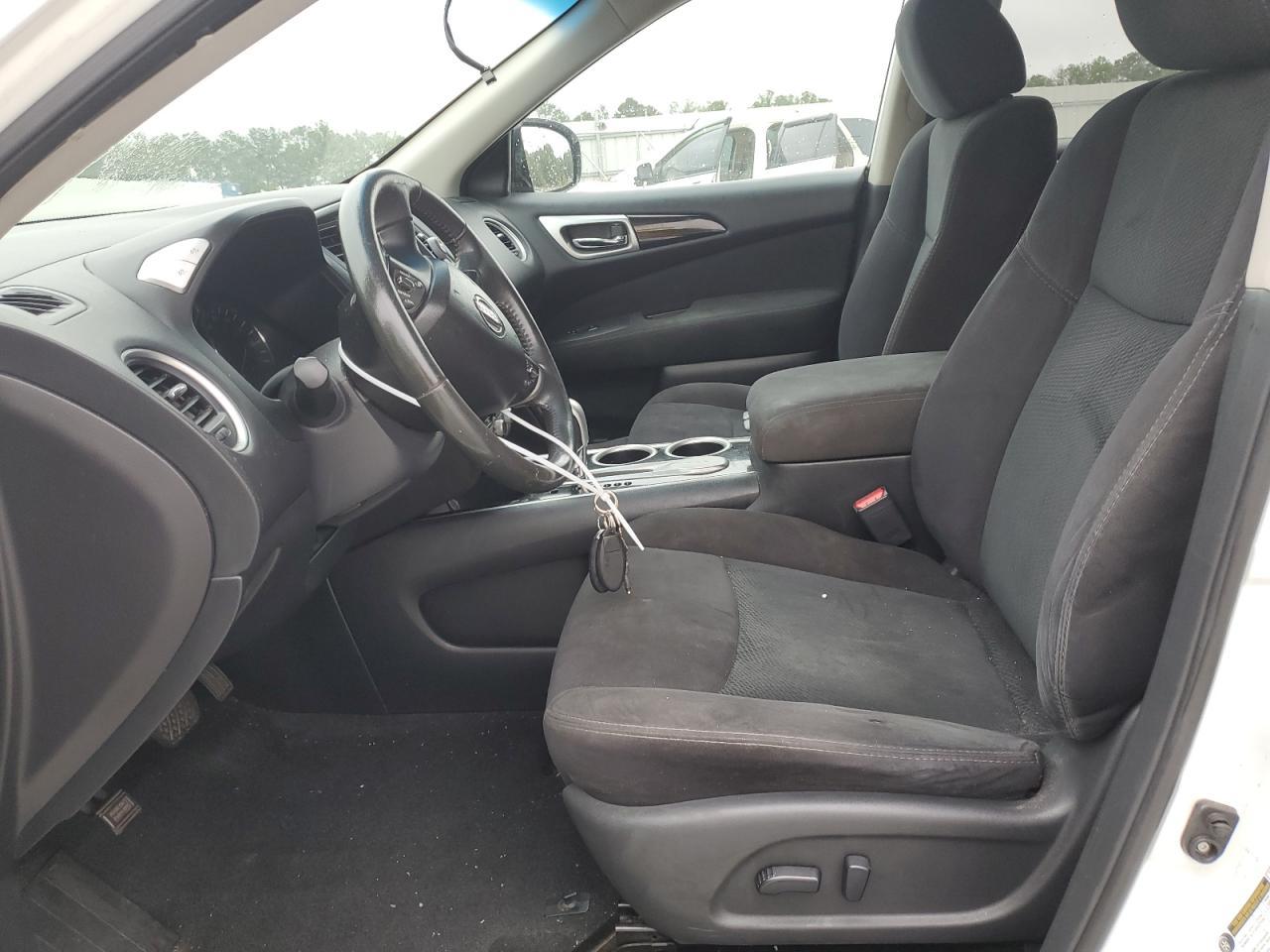 2016 Nissan Pathfinder S - Image 7