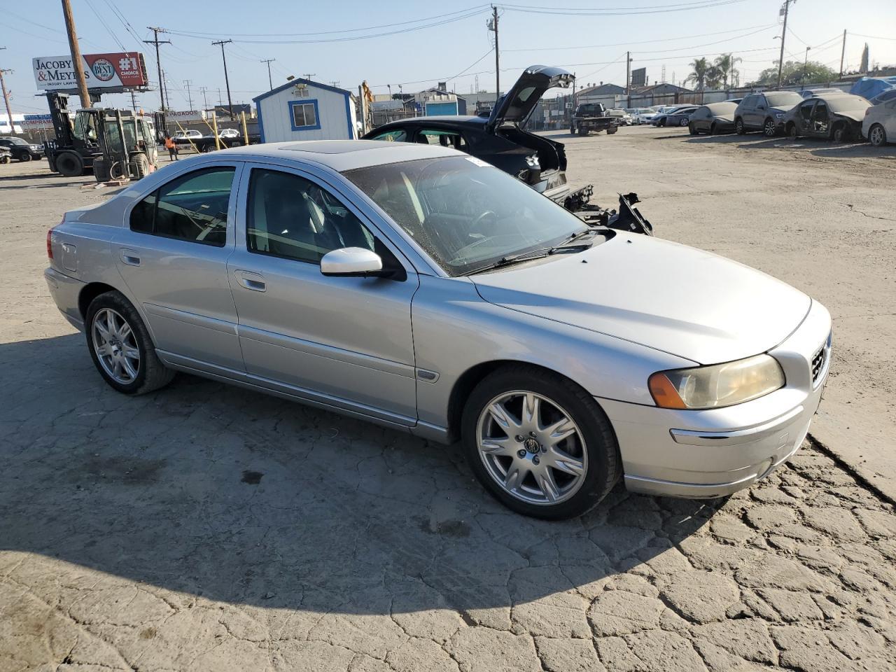 2006 Volvo S60 2.5T - Фото 4