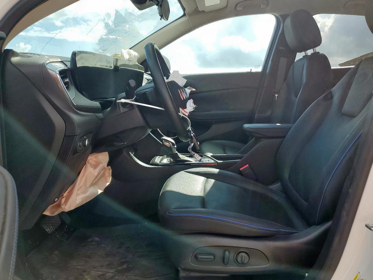 2025 Buick Encore Gx Sport Touring - Фото 7