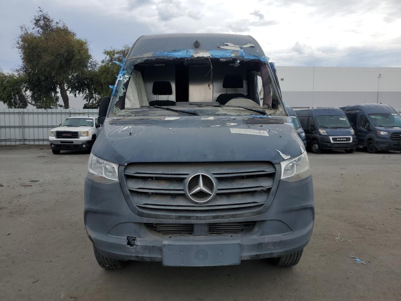 2019 Mercedes-Benz Sprinter 2500/3500 - Фото 5