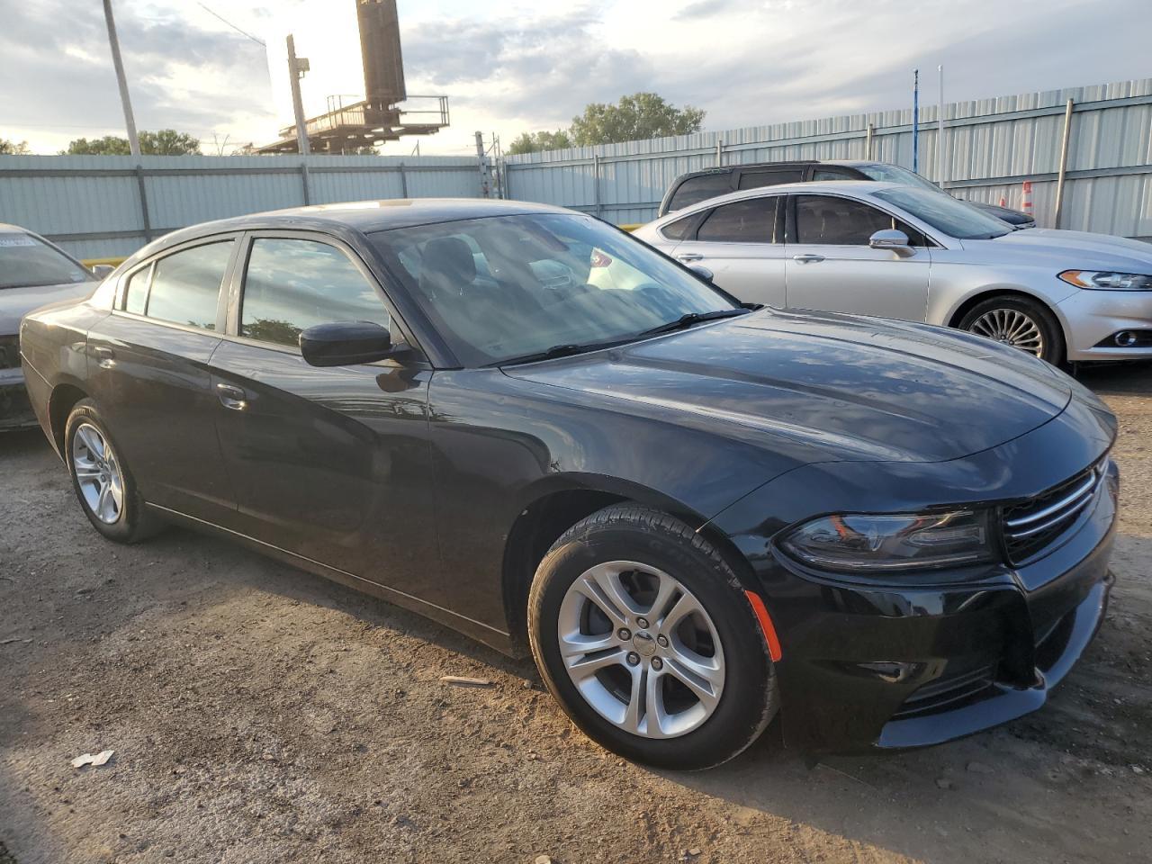 2015 Dodge Charger Se - Фото 4