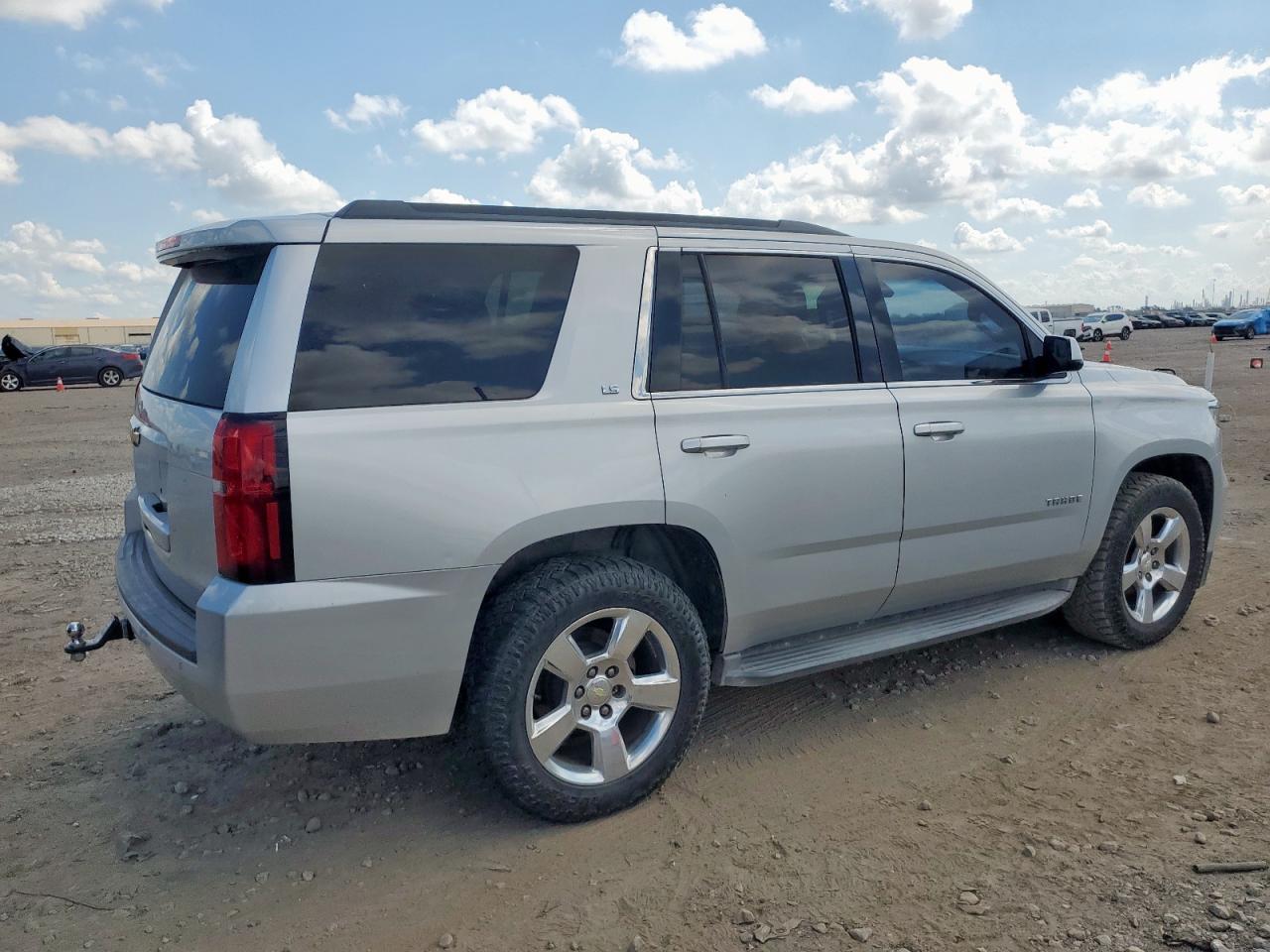 2015 Chevrolet Tahoe C1500 Ls - Фото 3