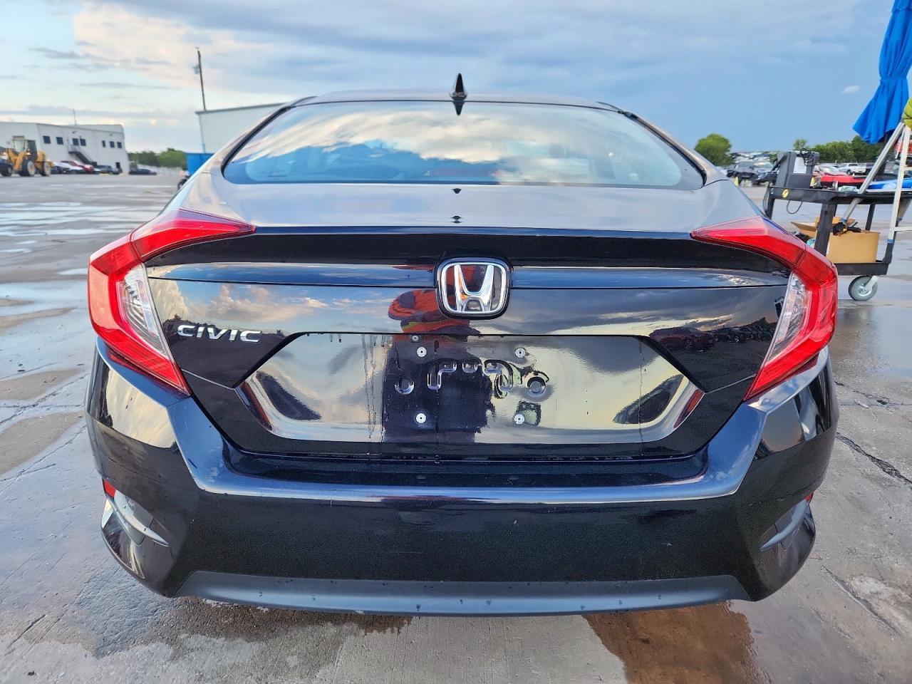 2017 Honda Civic - Фото 6