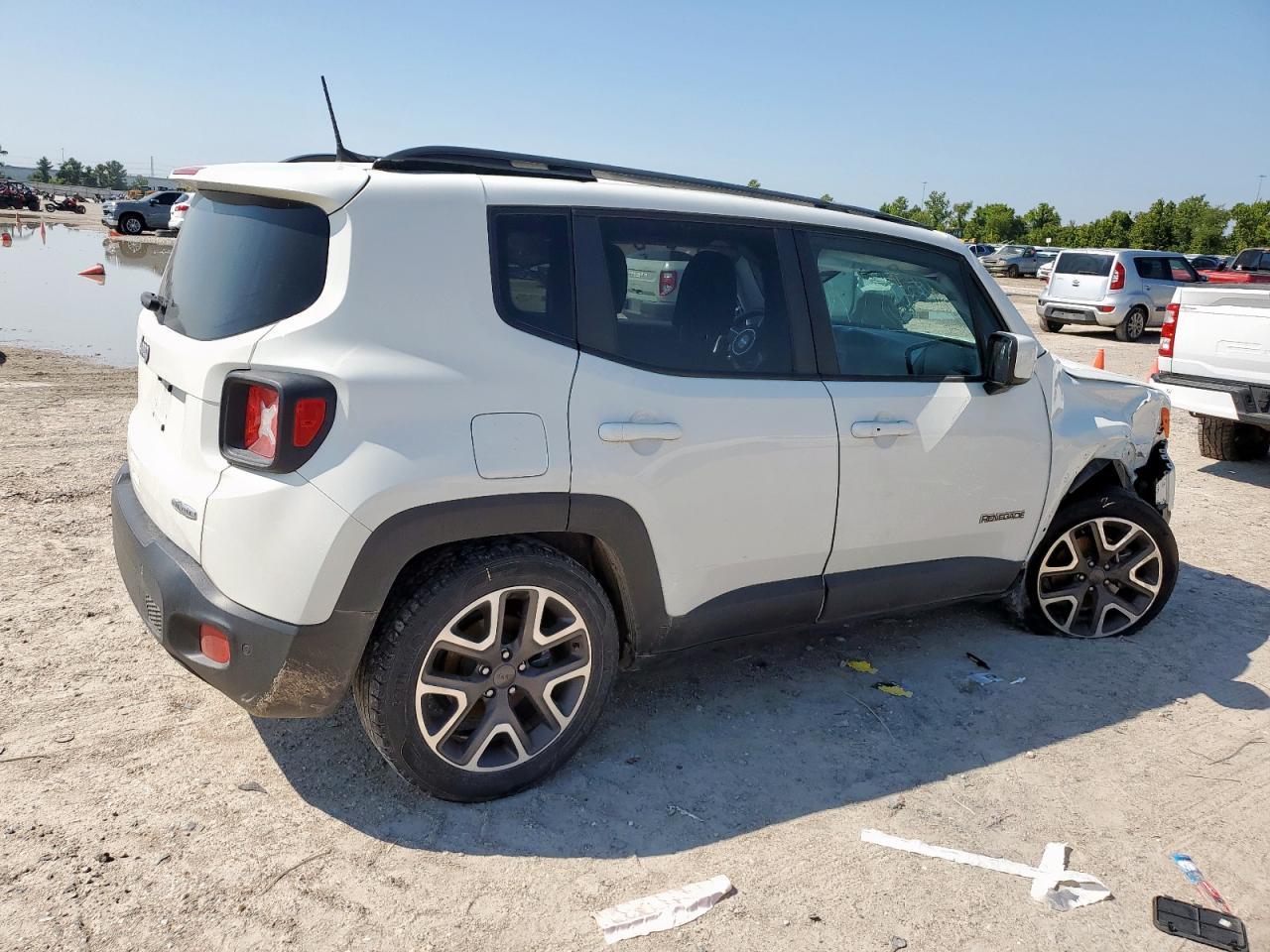 2018 Jeep Renegade Latitude - Фото 3