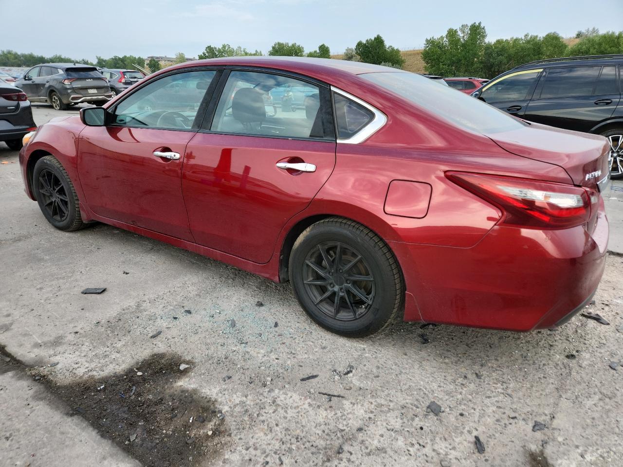 2018 Nissan Altima 2.5 - Image 2