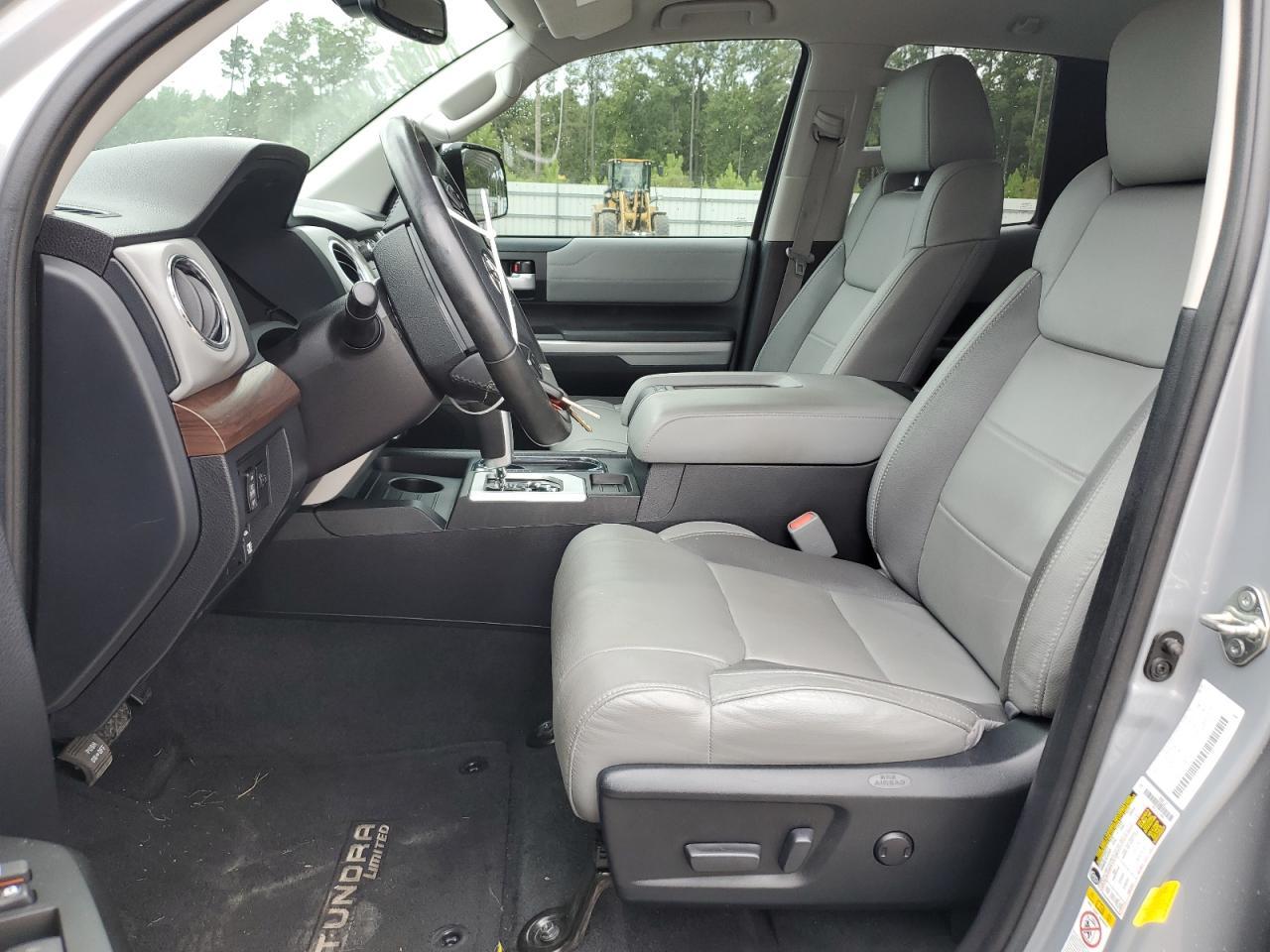 2019 Toyota Tundra Double Cab Limited - Фото 7