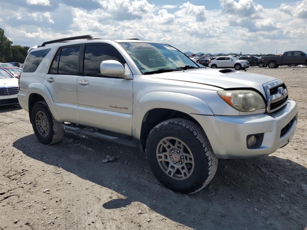 2006 Toyota 4Runner Sr5 - Image 4
