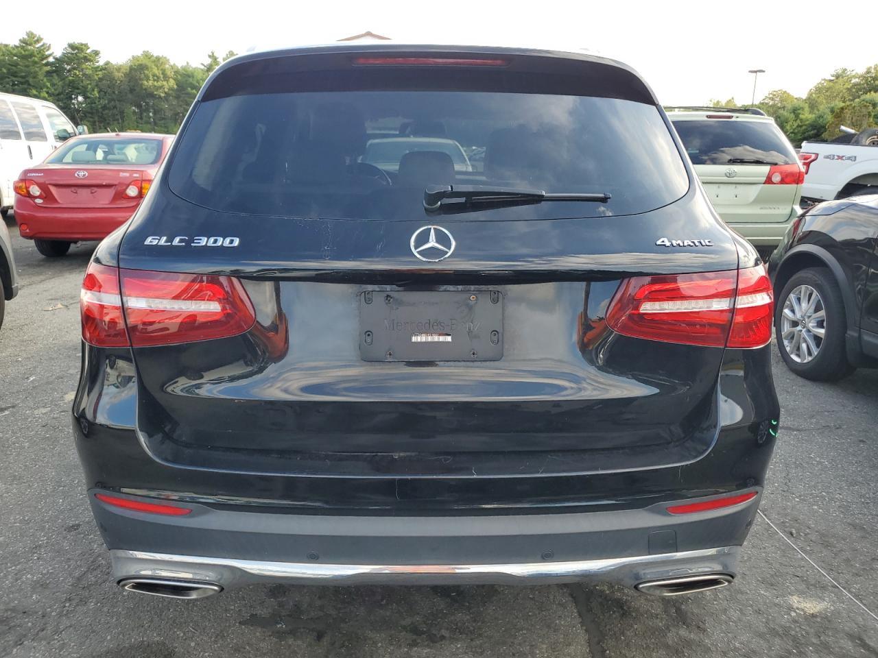 2017 Mercedes-Benz Glc 300 4Matic - Фото 6