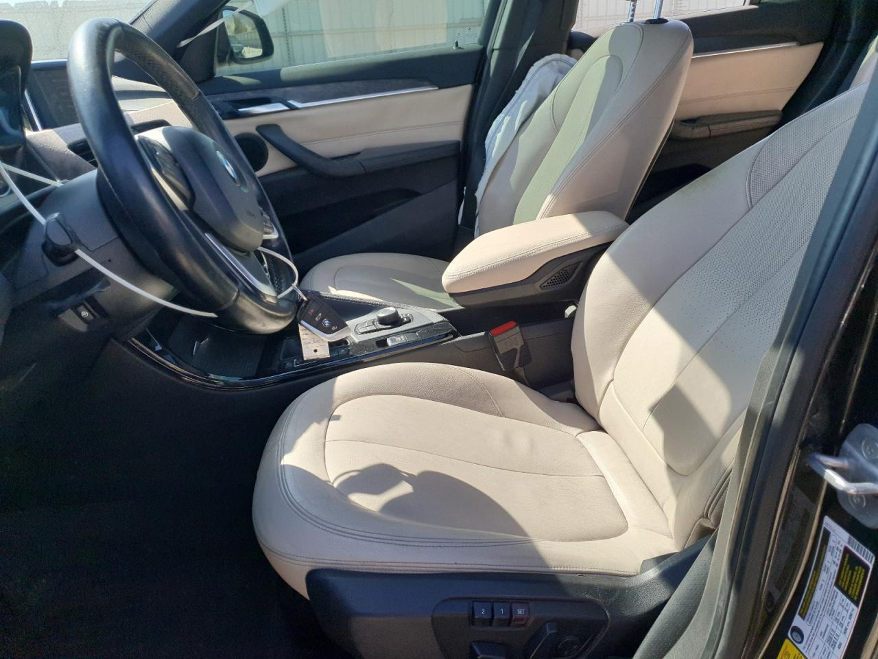 2016 BMW X1 xDrive28I - Фото 7