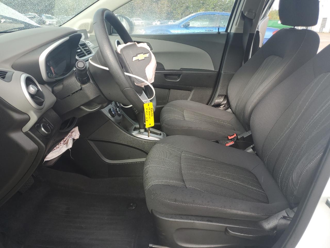 2019 Chevrolet Sonic Lt - Image 7