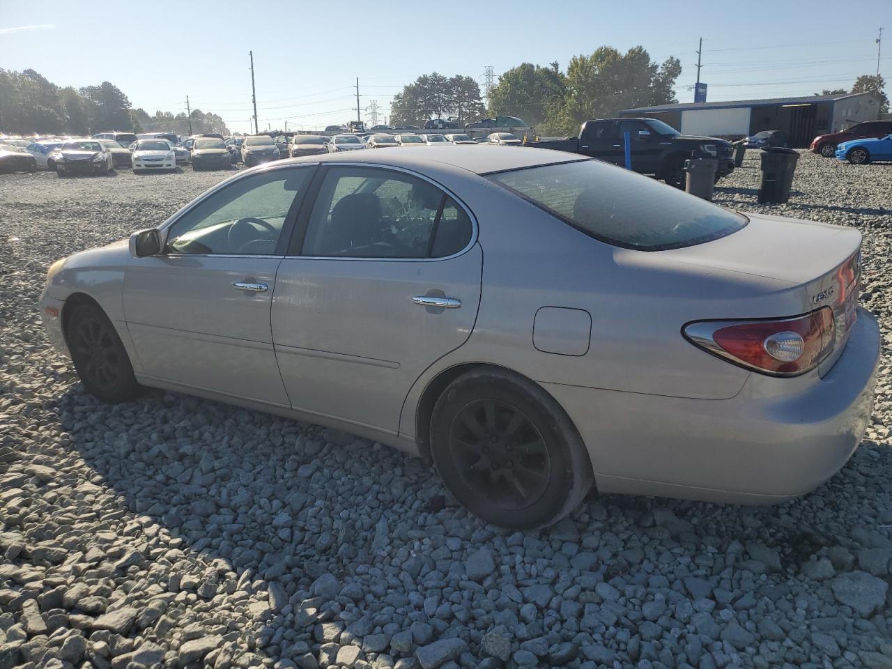 2002 Lexus Es 300 - Image 2