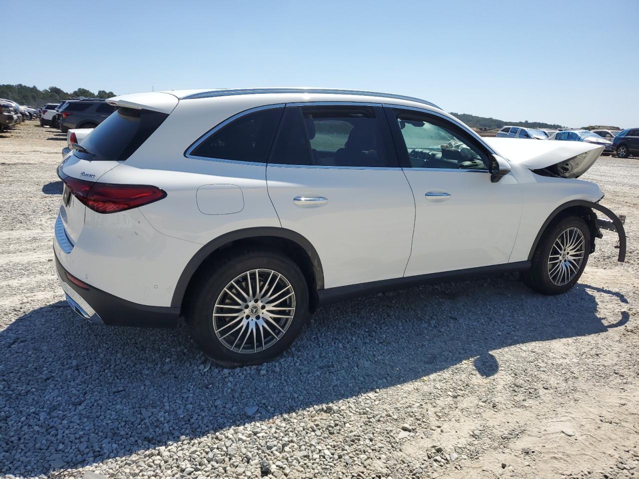 2025 Mercedes-Benz Glc 300 4Matic - Фото 3
