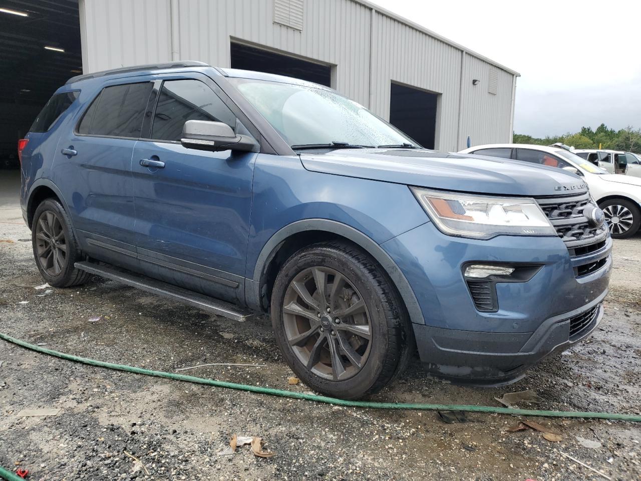 2018 Ford Explorer Xlt - Фото 4