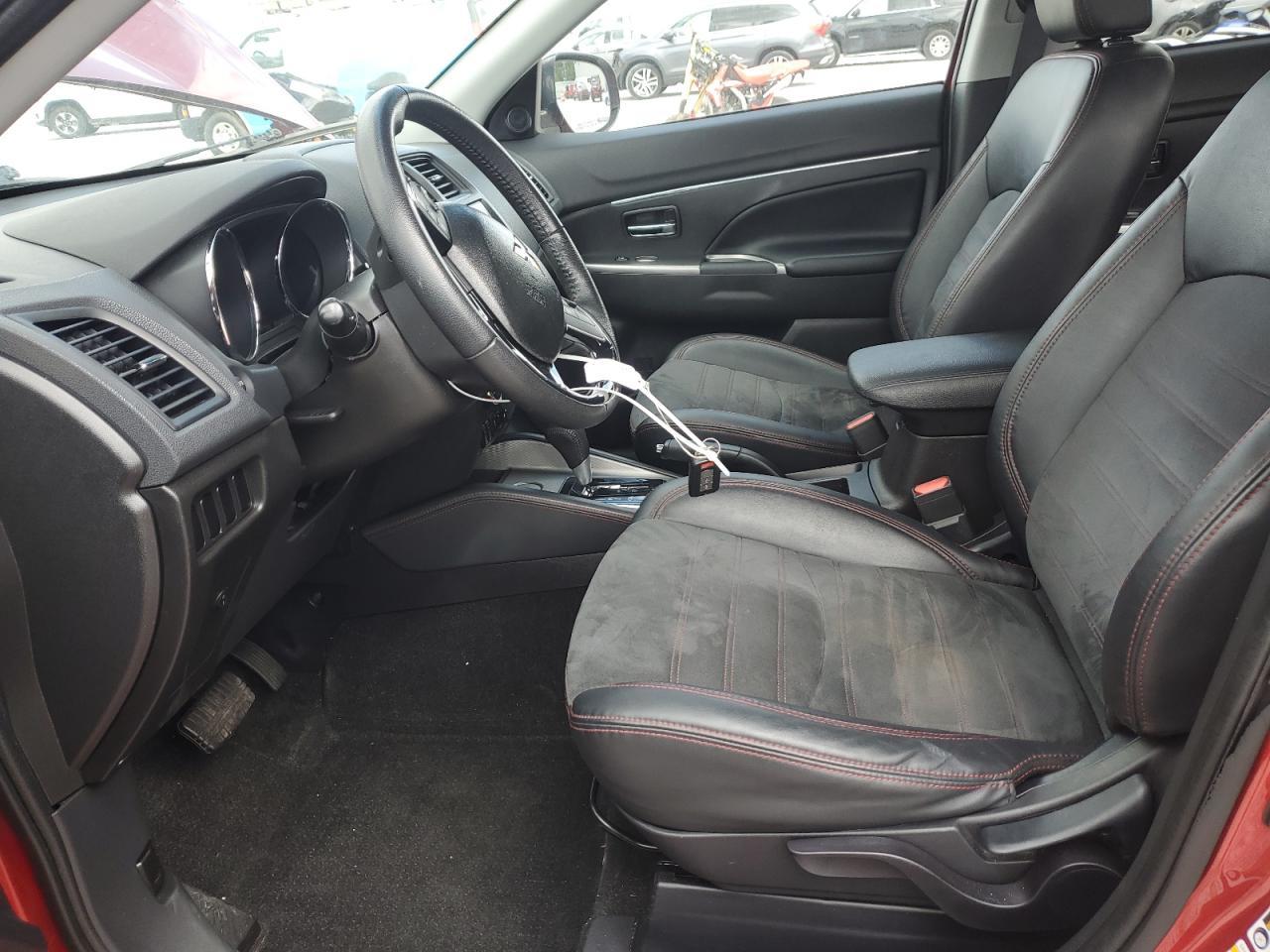 2018 Mitsubishi Outlander Sport Es - Image 7