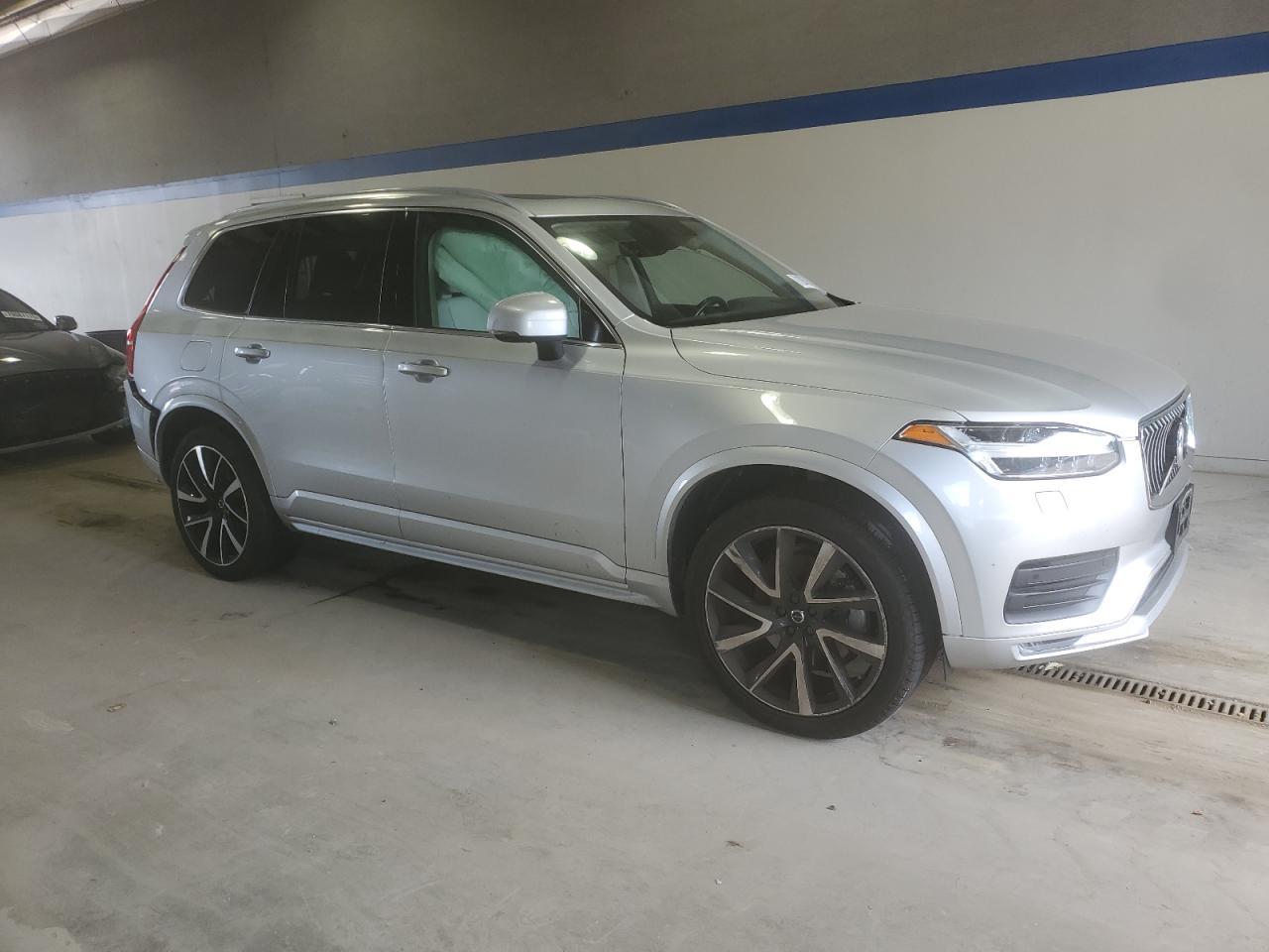 2022 Volvo Xc90 T6 Momentum - Фото 4