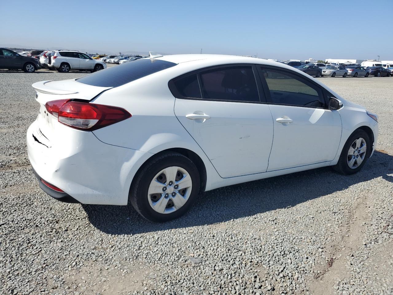 2018 Kia Forte Lx - Фото 3