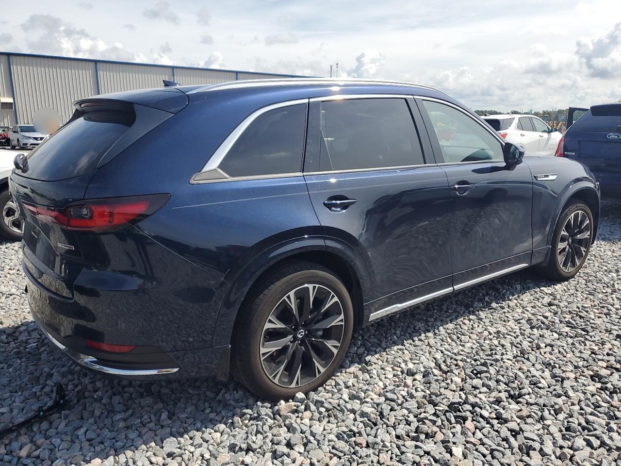 2025 Mazda Cx-90 Premium - Image 3