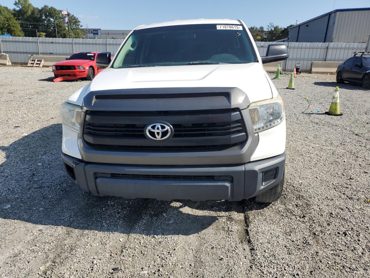 2014 Toyota Tundra Double Cab Sr - Image 5