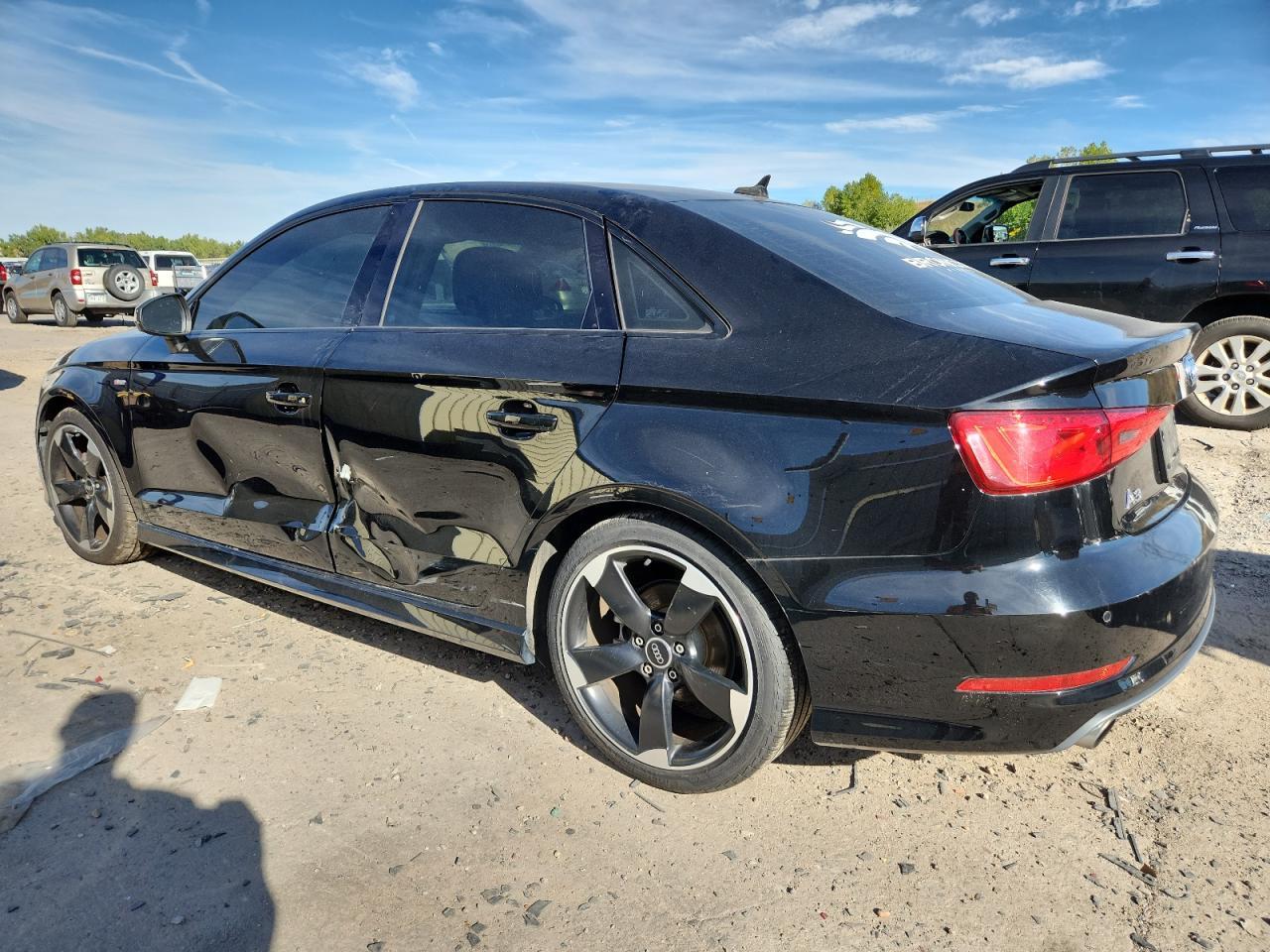 2016 Audi A3 Premium - Фото 2