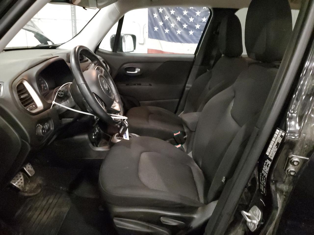 2016 Jeep Renegade Latitude - Image 7