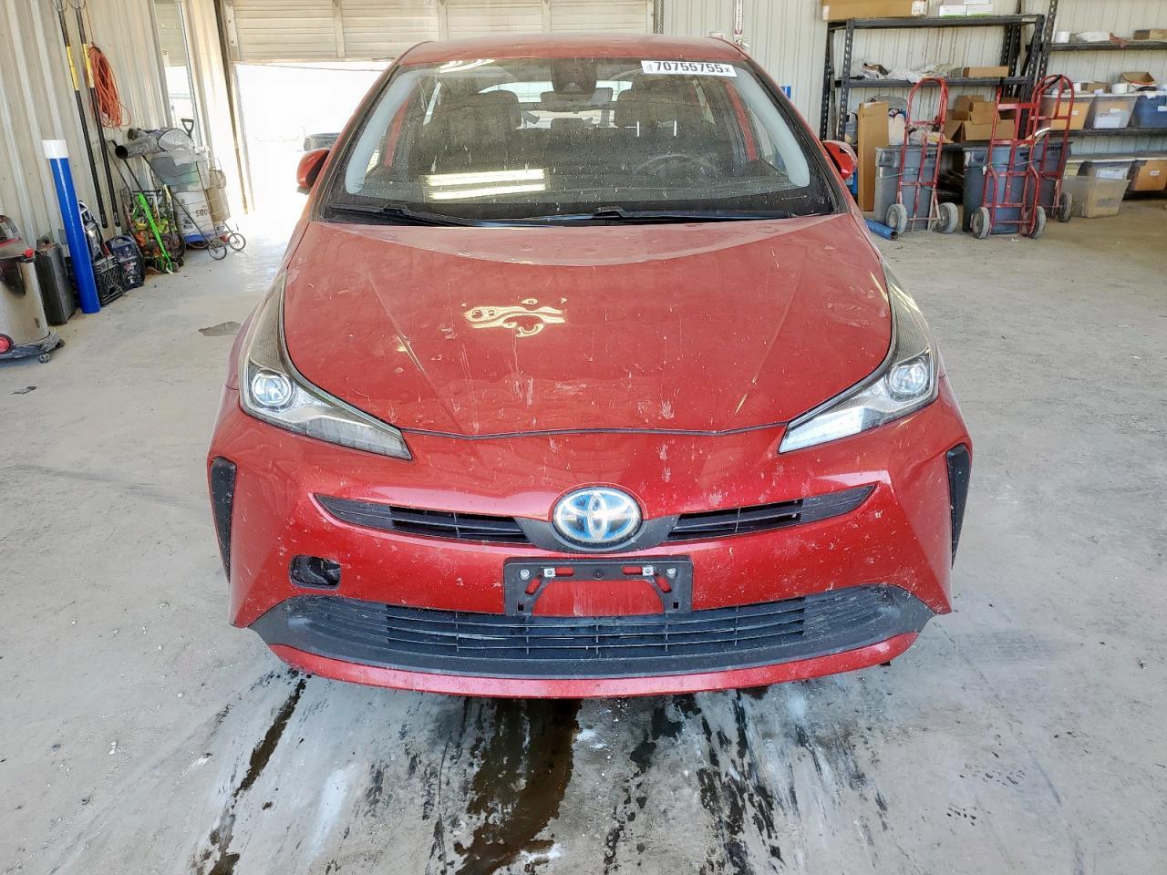 2022 Toyota Prius Night Shade - Image 5