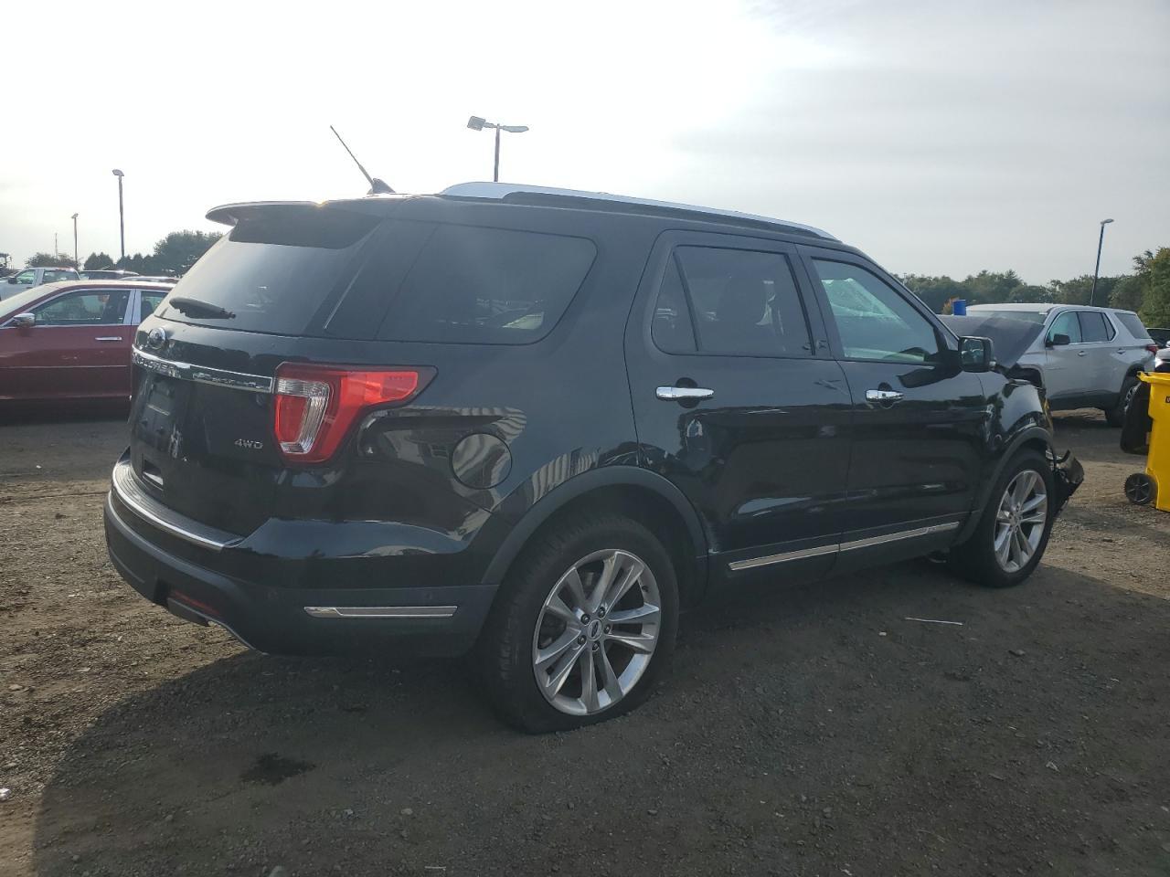 2018 Ford Explorer Limited - Фото 3