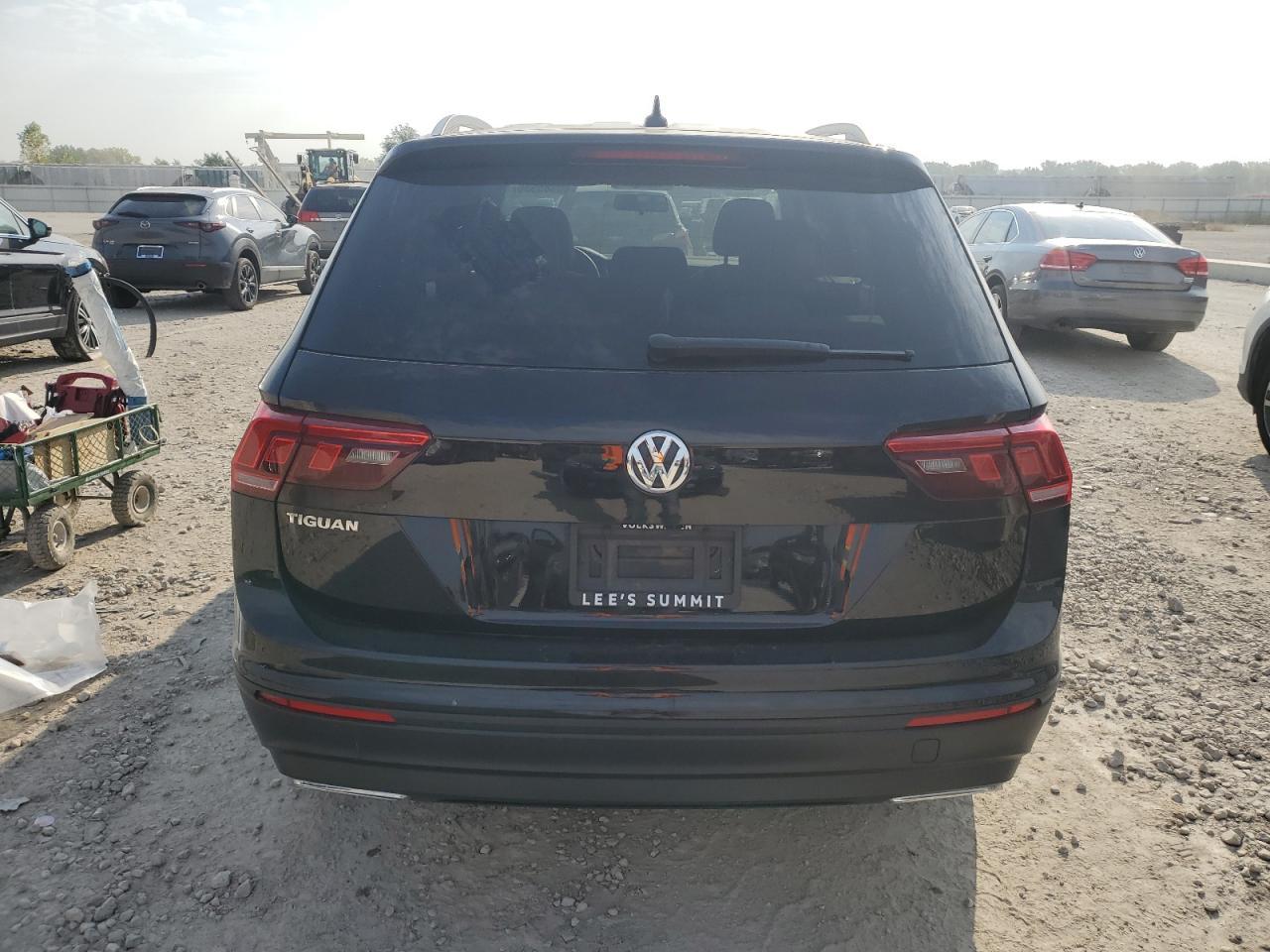 2020 Volkswagen Tiguan S - Image 6