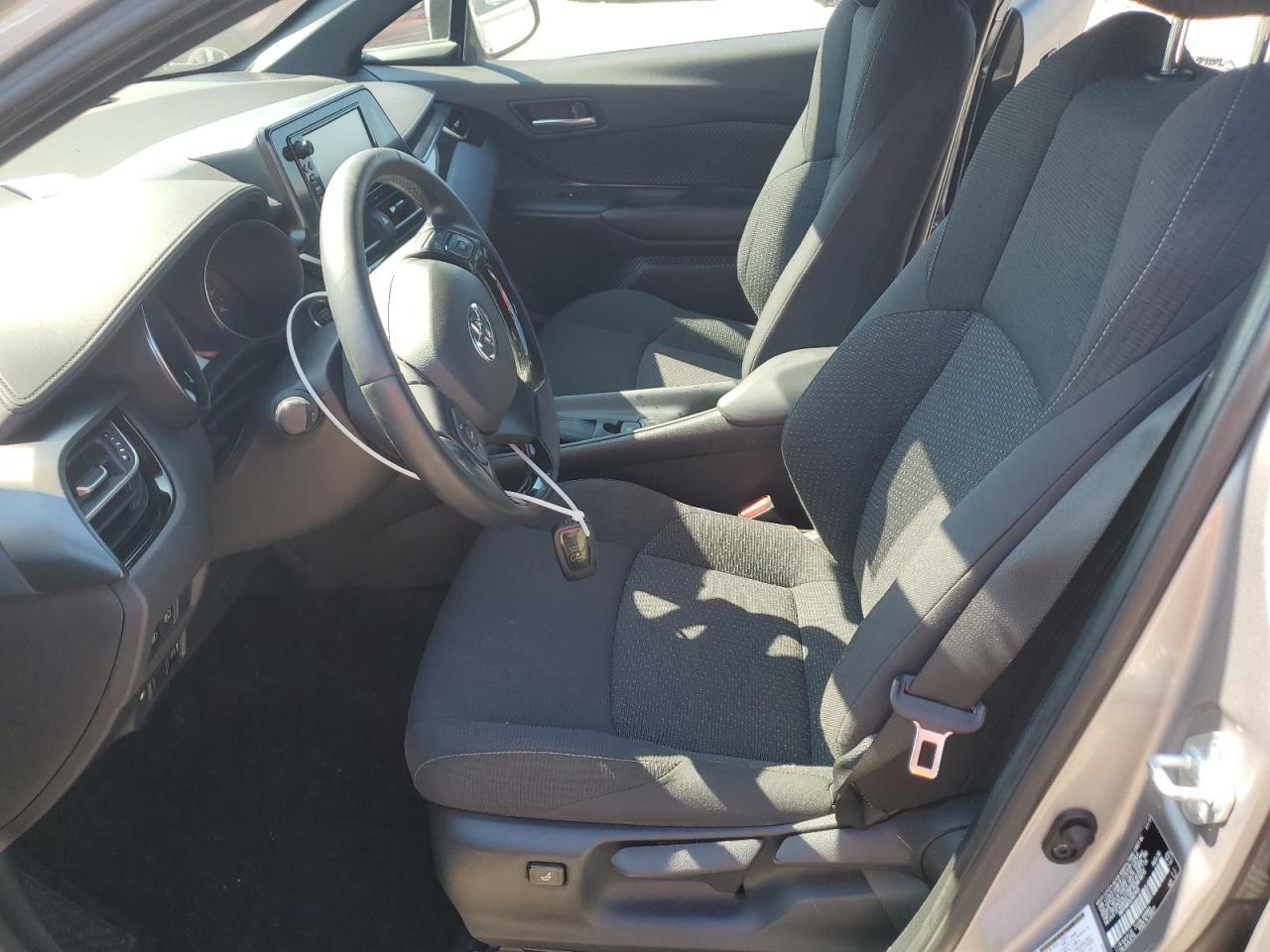 2018 Toyota C-Hr Xle - Image 7