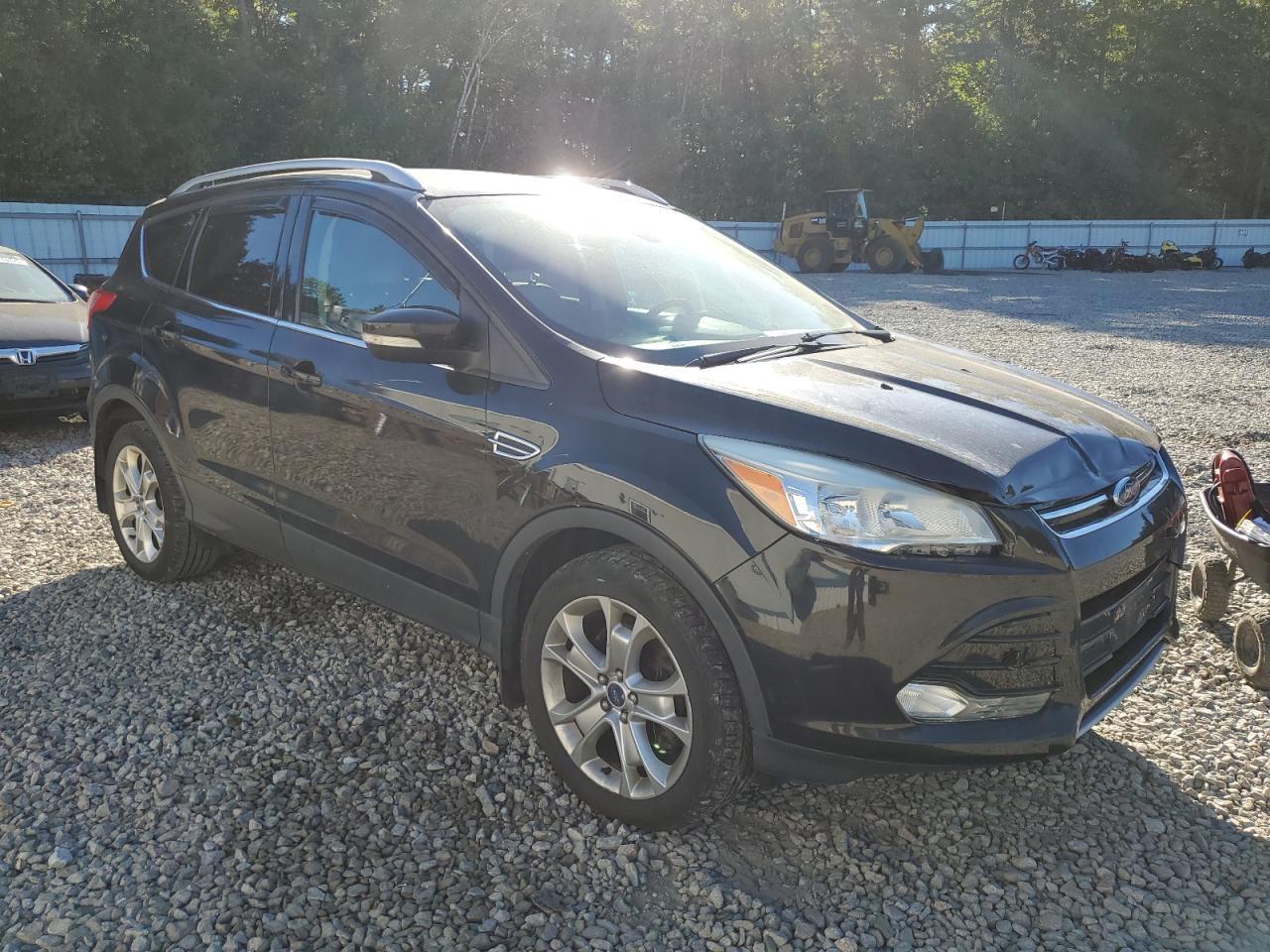 2016 Ford Escape Titanium - Image 4
