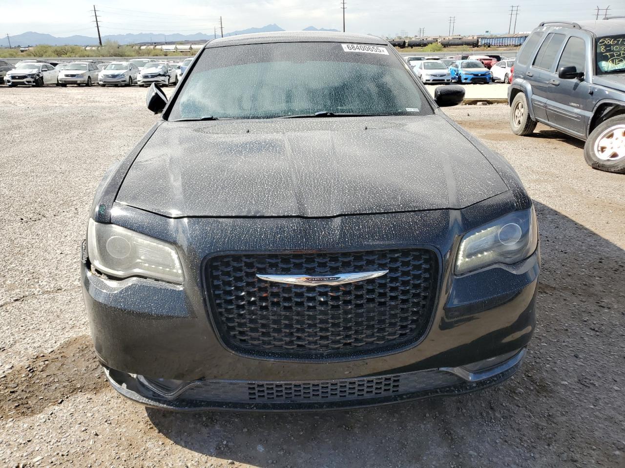 2015 Chrysler 300 S - Image 5
