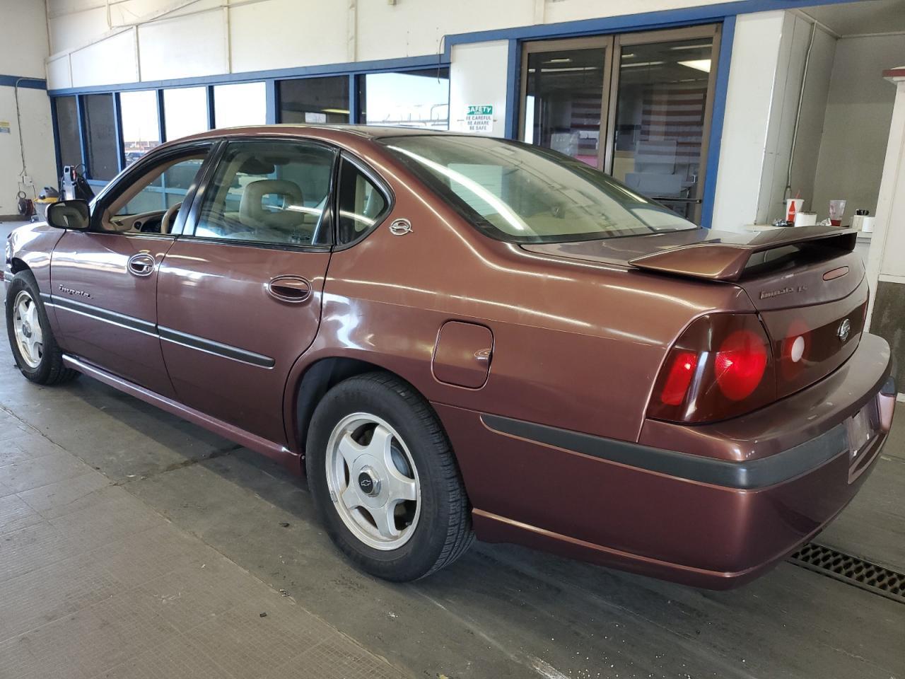 2000 Chevrolet Impala Ls - Фото 2
