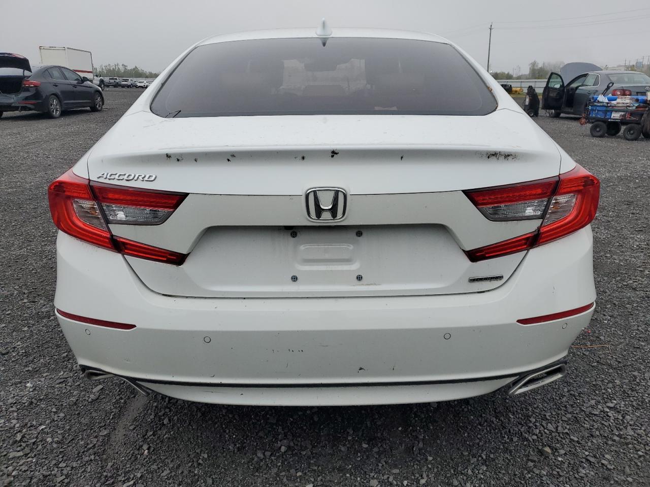 2019 Honda Accord Touring - Фото 6