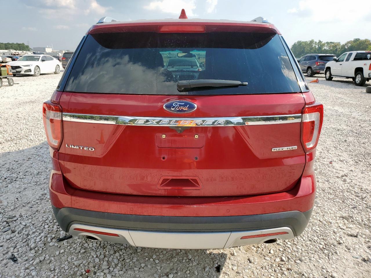 2016 Ford Explorer Limited - Image 6